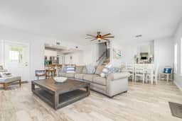 Blue Fin House- Pet Friendly & Boardwalk to the Beach! - Image 4