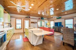 The RITZ Tarpon - Beach Gear Credit Included! - Image 5