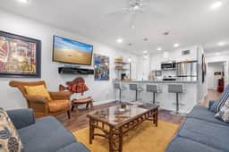 Sunrise Villas 101 - BOARDWALK & OCEAN VIEW! - Image 4