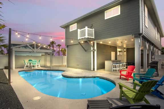 Latitude Adjustment - PRIVATE POOL - Image 1