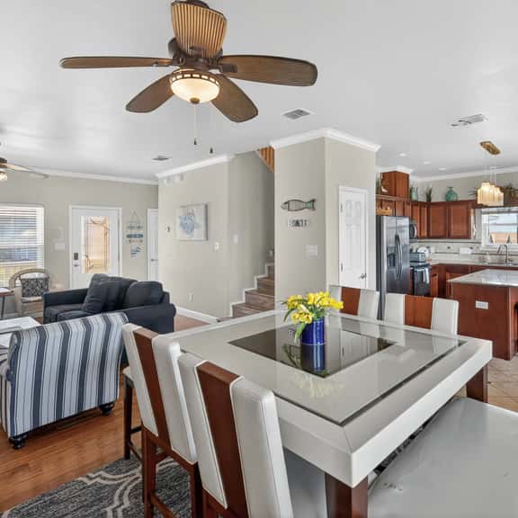 Yellowfin Inn | Ocean Views + Pet Friendly! - Image 1
