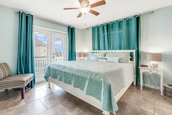 Boogie Board Bungalow - Pet Friendly! PRIVATE POOL! - Image 5