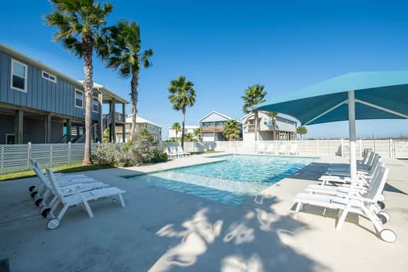 Sunrise Paradise -  Pet Friendly & Boat Parking! - Image 2