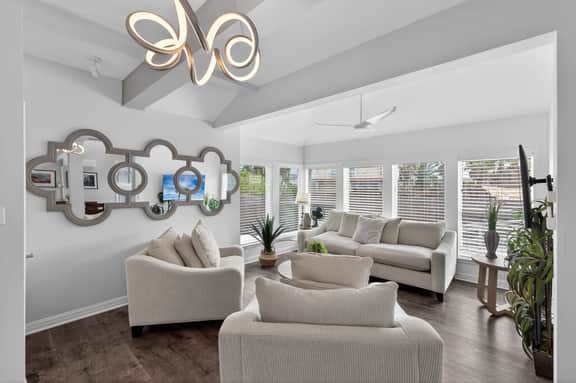 High Tide Hideaway - Private Pool, Pet Friendly, Golf Cart! - Image 4