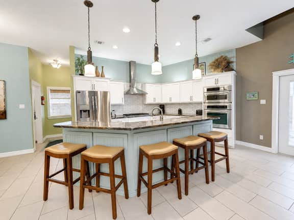 Coastal Cotter | Sunset Patios + Pet Friendly! - Image 3